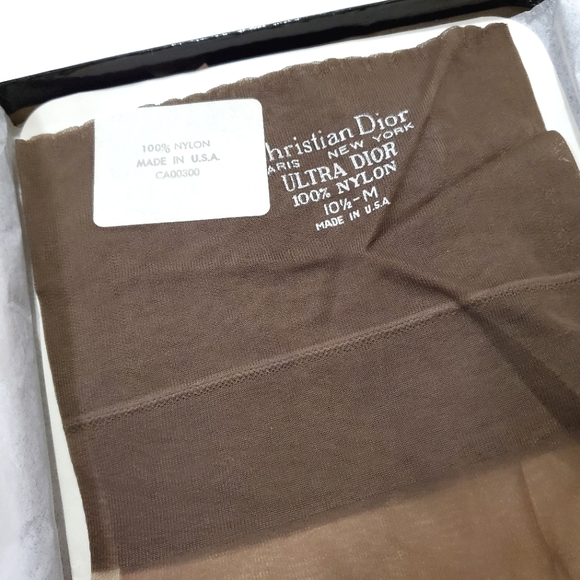 Christian Dior - Vintage Box Set with 3 pairs of Nylon Stockings - Size 10.5M - Picture 4 of 5